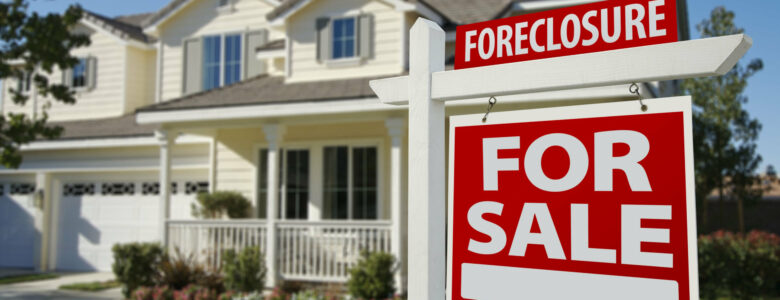 Tips on Buying a Foreclosed Home for a Fix and Flip